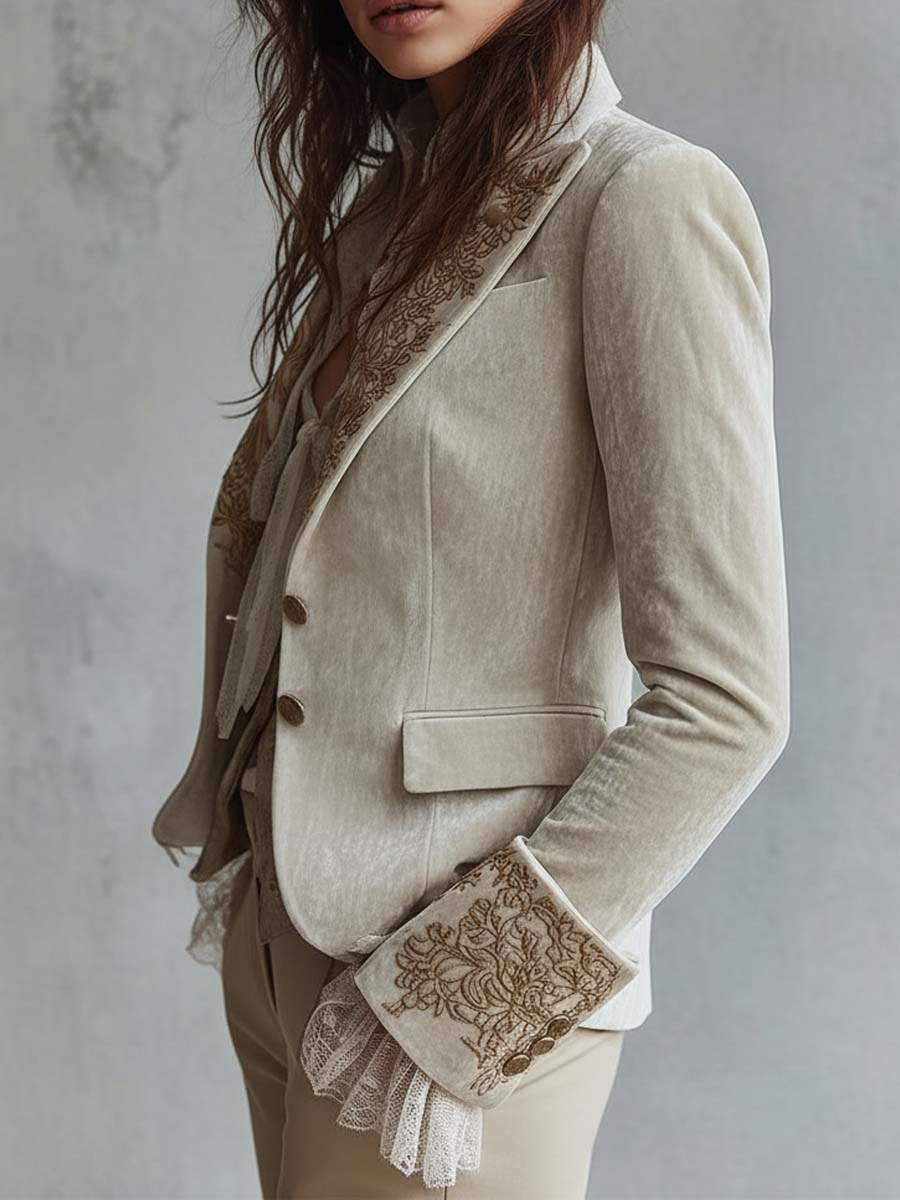 Blazer Maßgeschneidert Mit Stickerei In Elfenbein Für Frauen