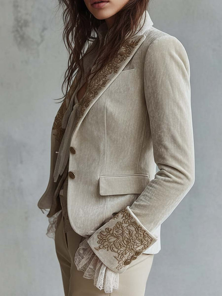 Blazer Maßgeschneidert Mit Stickerei In Elfenbein Für Frauen