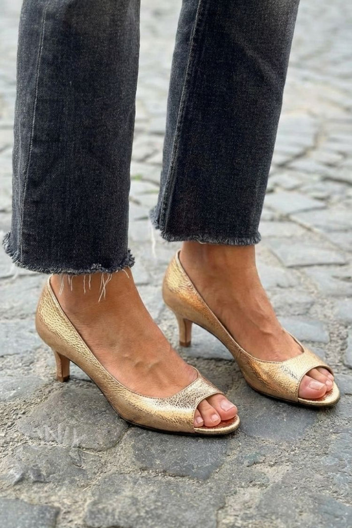 GRETA | Sandalen mit niedrigem Absatz und offener Zehe