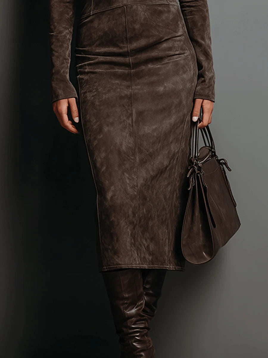 Lorène | Midi-Kleid in Braun mit Wildleder-Effekt