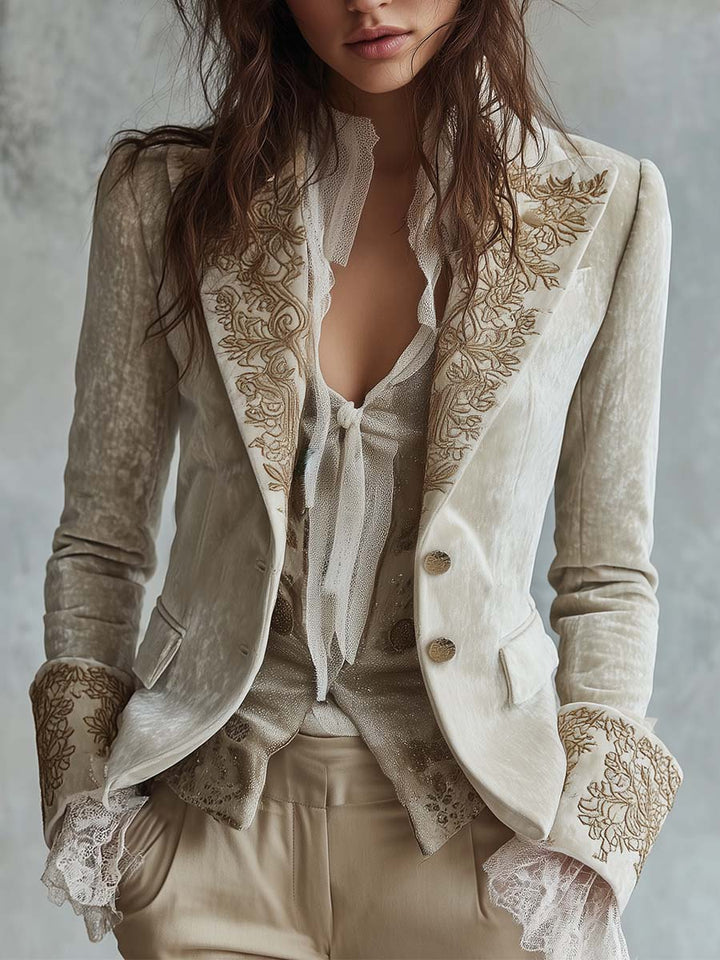 Blazer Maßgeschneidert Mit Stickerei In Elfenbein Für Frauen