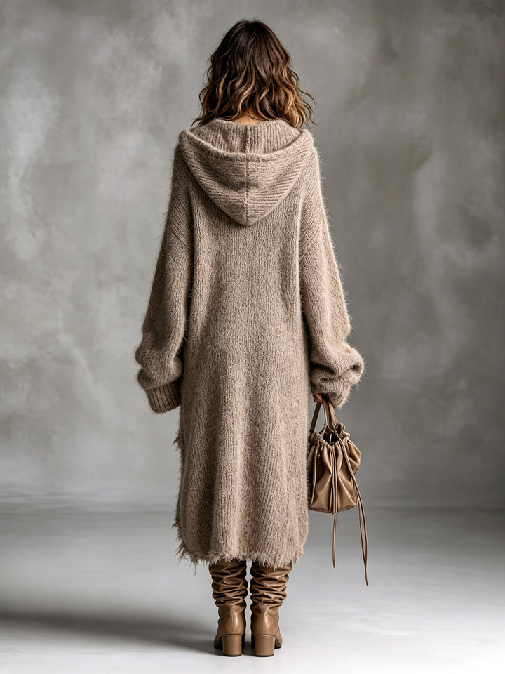 Midi-Kleid aus weichem Strick mit Kapuze