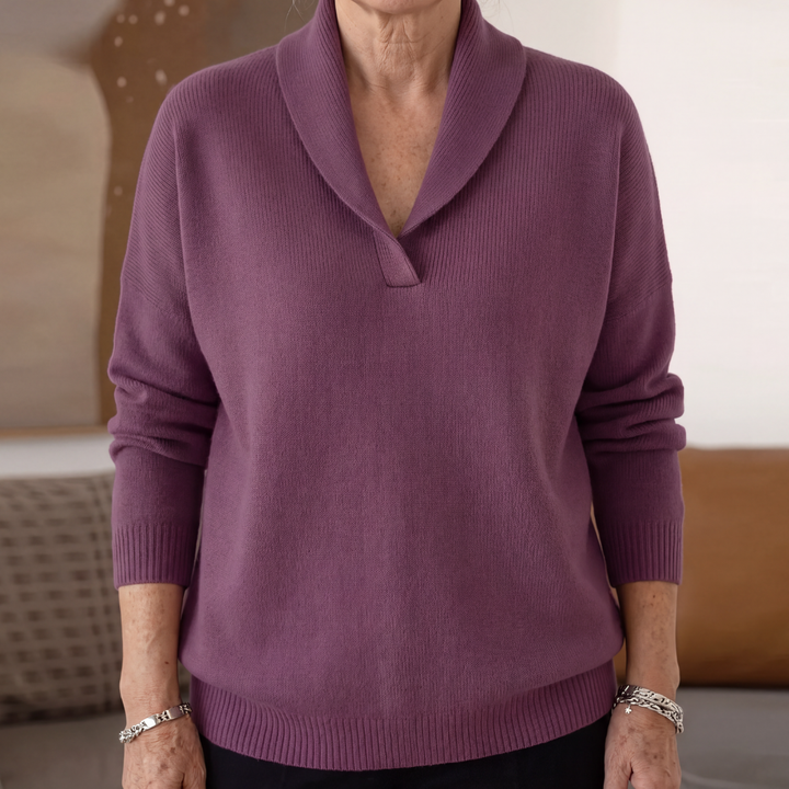 Clarissa | Der verzeihende V-Ausschnitt Pullover