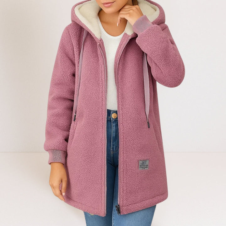 Brenda | Die Kapuzenjacke