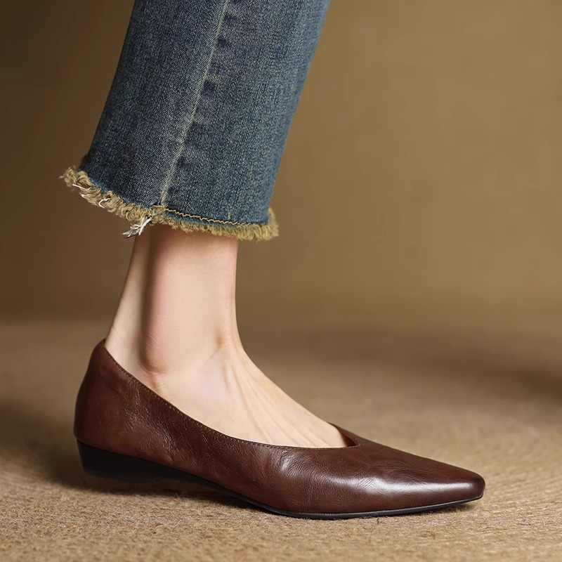 Mule aus echtem Leder Valmir