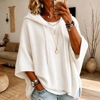 Janice – Weißer Poncho-Pullover