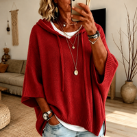 Claire – Roter Poncho-Pullover