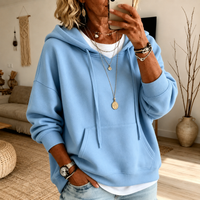 Ines – Himmelblauer Hoodie