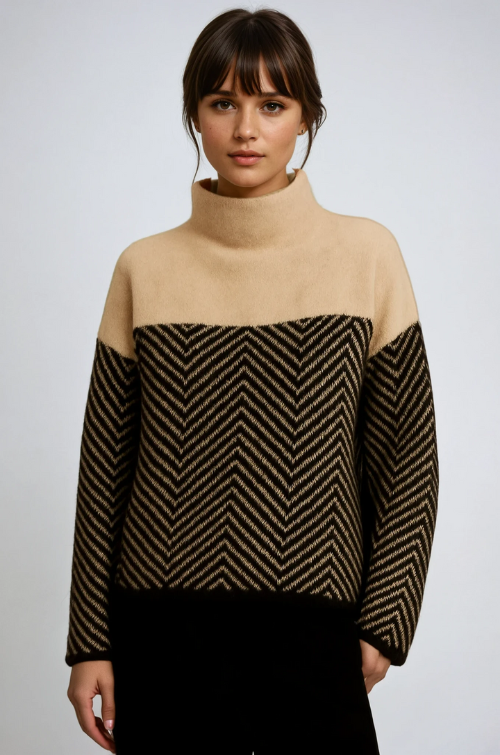 Halle | Pullover mit Stehkragen Chevron