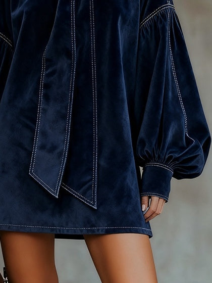 Tiphaine | Mini-Kleid aus Samt mit Schleife