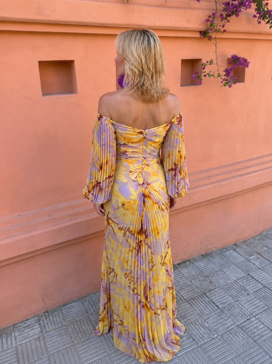 Greta™ | Langes Blumenkleid mit tiefem Ausschnitt