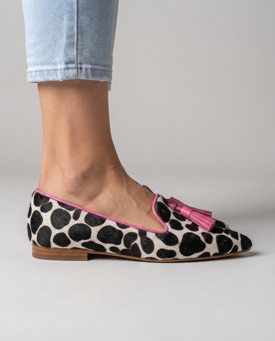 Mocassino Ginevra — Kuh Schwarz und Weiß, Rosa Quasten