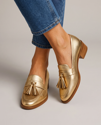 Mokassin Dorotea — Gold mit Quasten