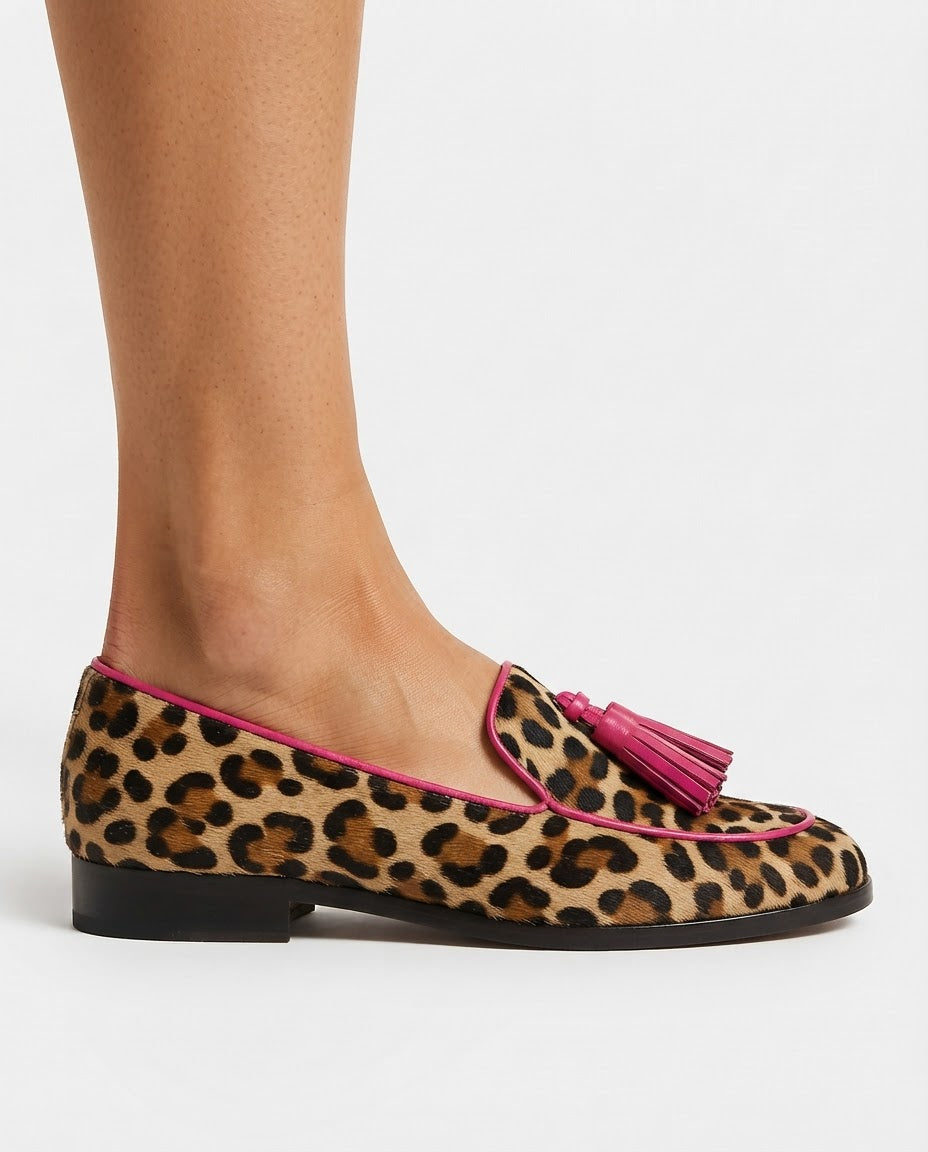 Mocassino Fiamma — Leopardo mit Fuchsia-Profilen und Quasten
