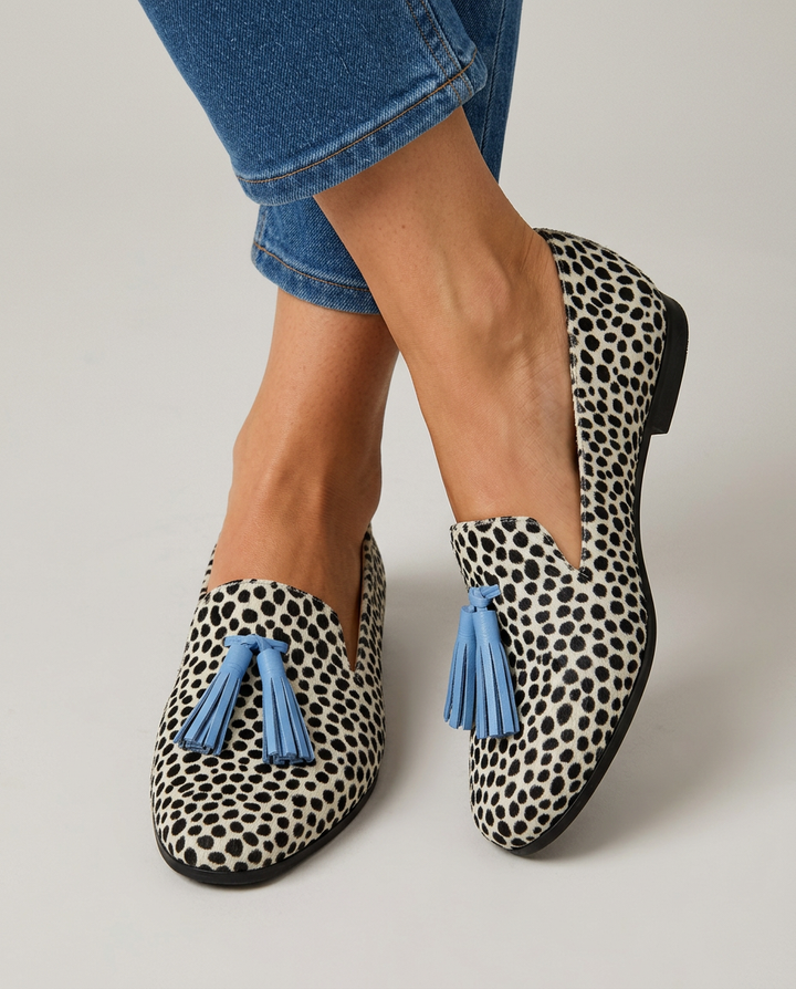 Mocassini Nadia — Weißer und Schwarzer Leoparden mit Blauen Quasten