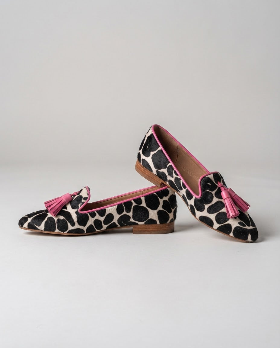 Mocassino Ginevra — Kuh Schwarz und Weiß, Rosa Quasten