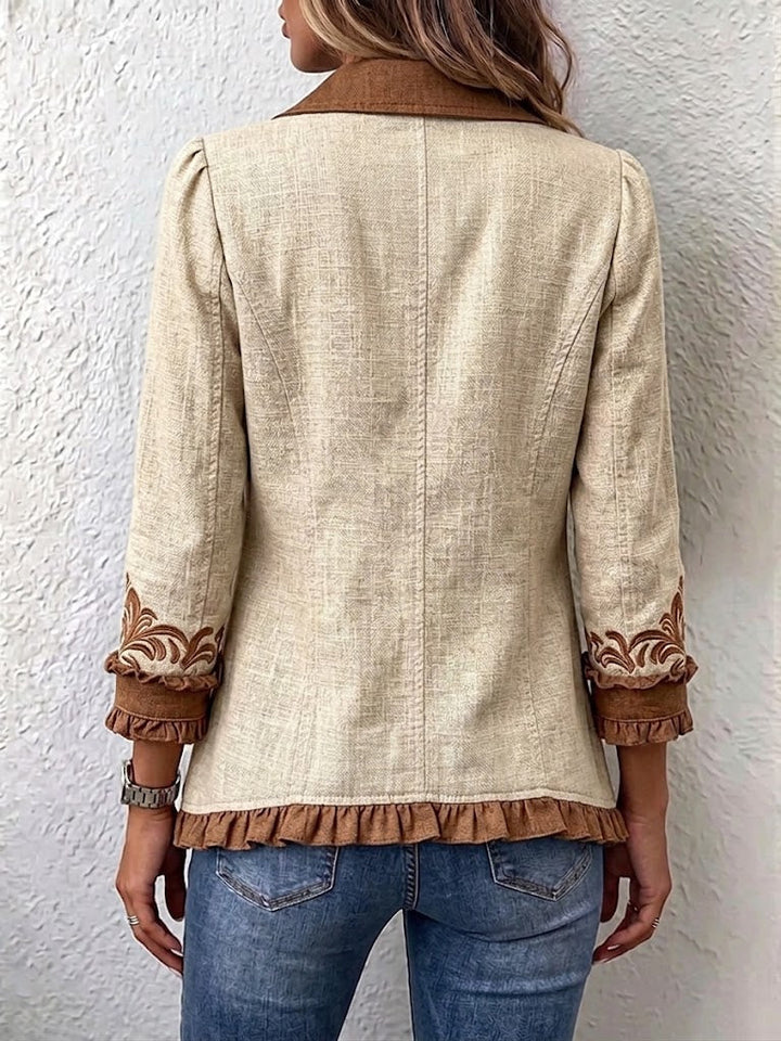 Almudena | Bestickte Blumenjacke mit Volants